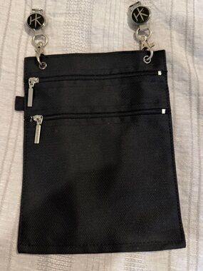 HIPKLIPS Unisex Clippable pocket, No Belt Loops Needed, Hands-Free and Secure
